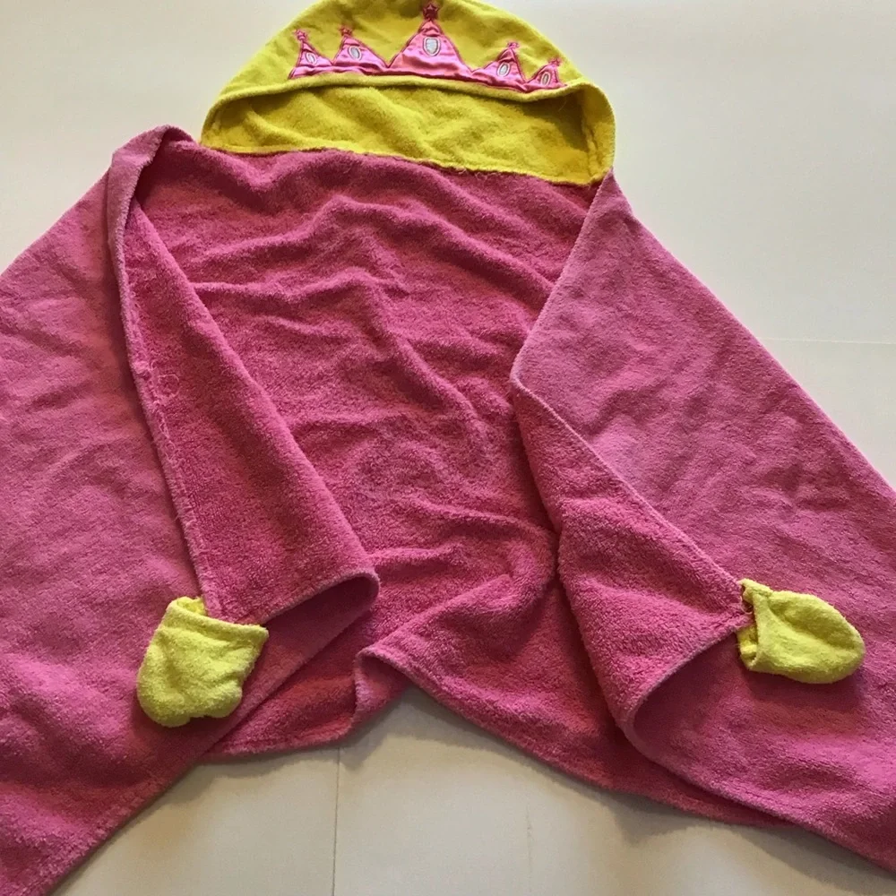 Pink Princess Hooded Bath Towel Toddler Girl Yellow Mittens Appliqué Crown